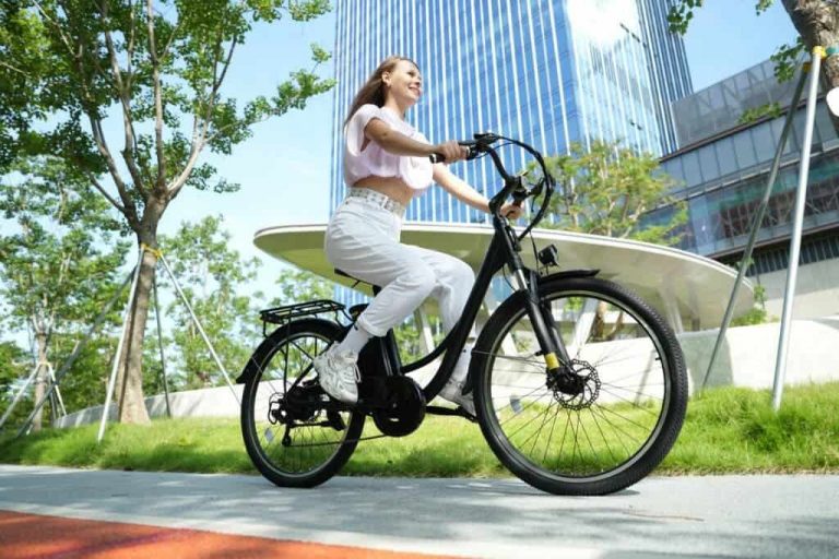 Ride in style with discounted iScooter U2 and U3 e-bike models